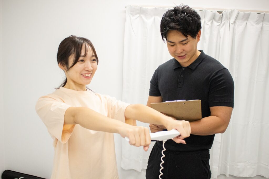 入会前に計測を行う様子