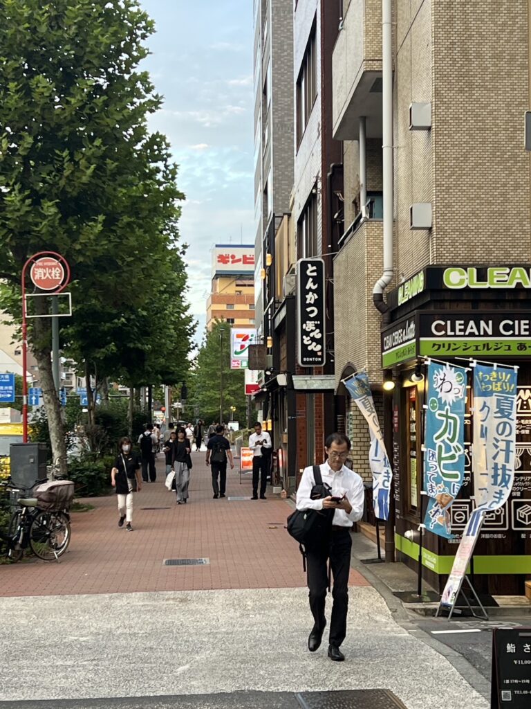 水天宮前駅の5番出口